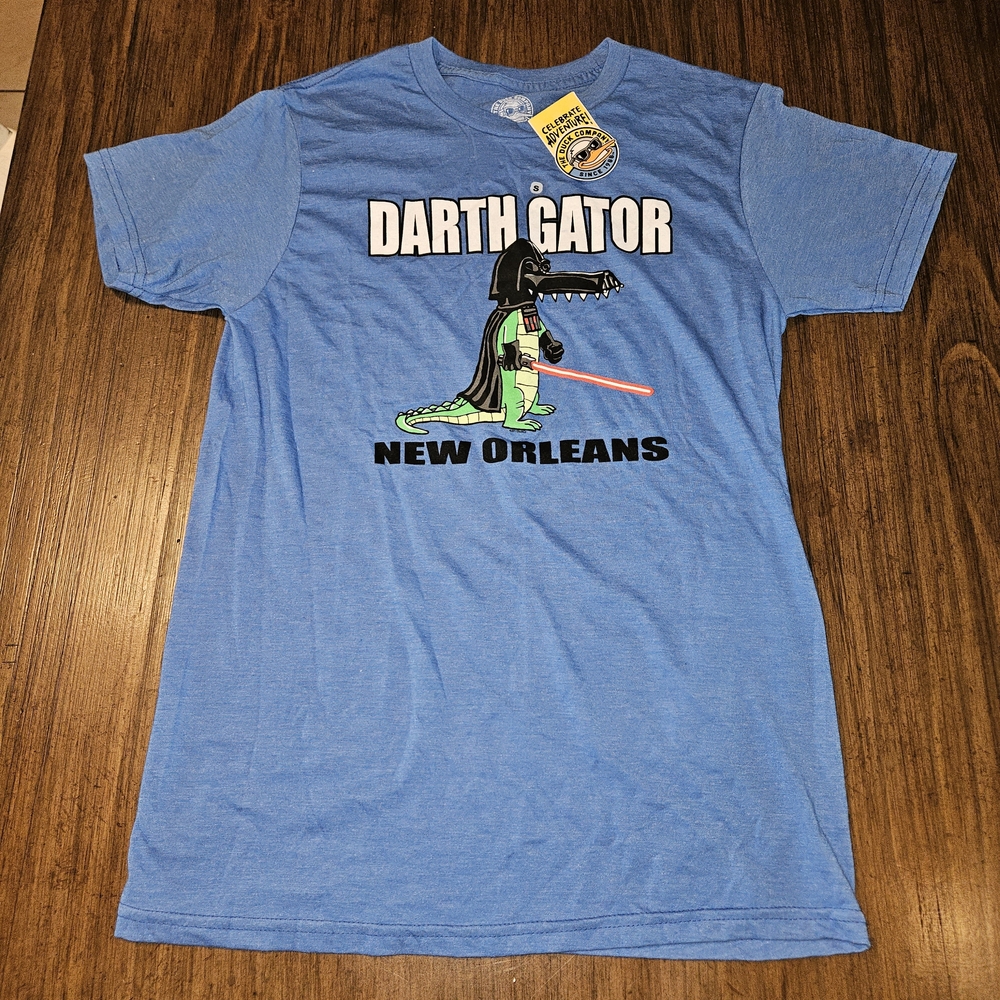 Darth Gator New Orleans Graphic T-Shirt - Blue Size Small